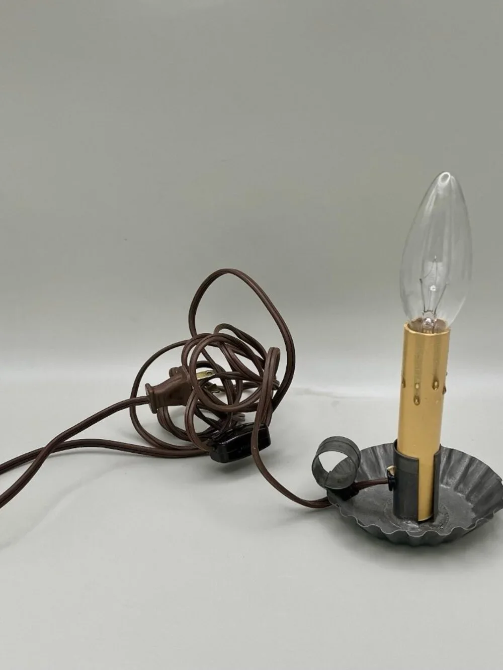 Vintage Electric Candle Lamp Tin Drip Pan Primitive Colonial Christmas Light